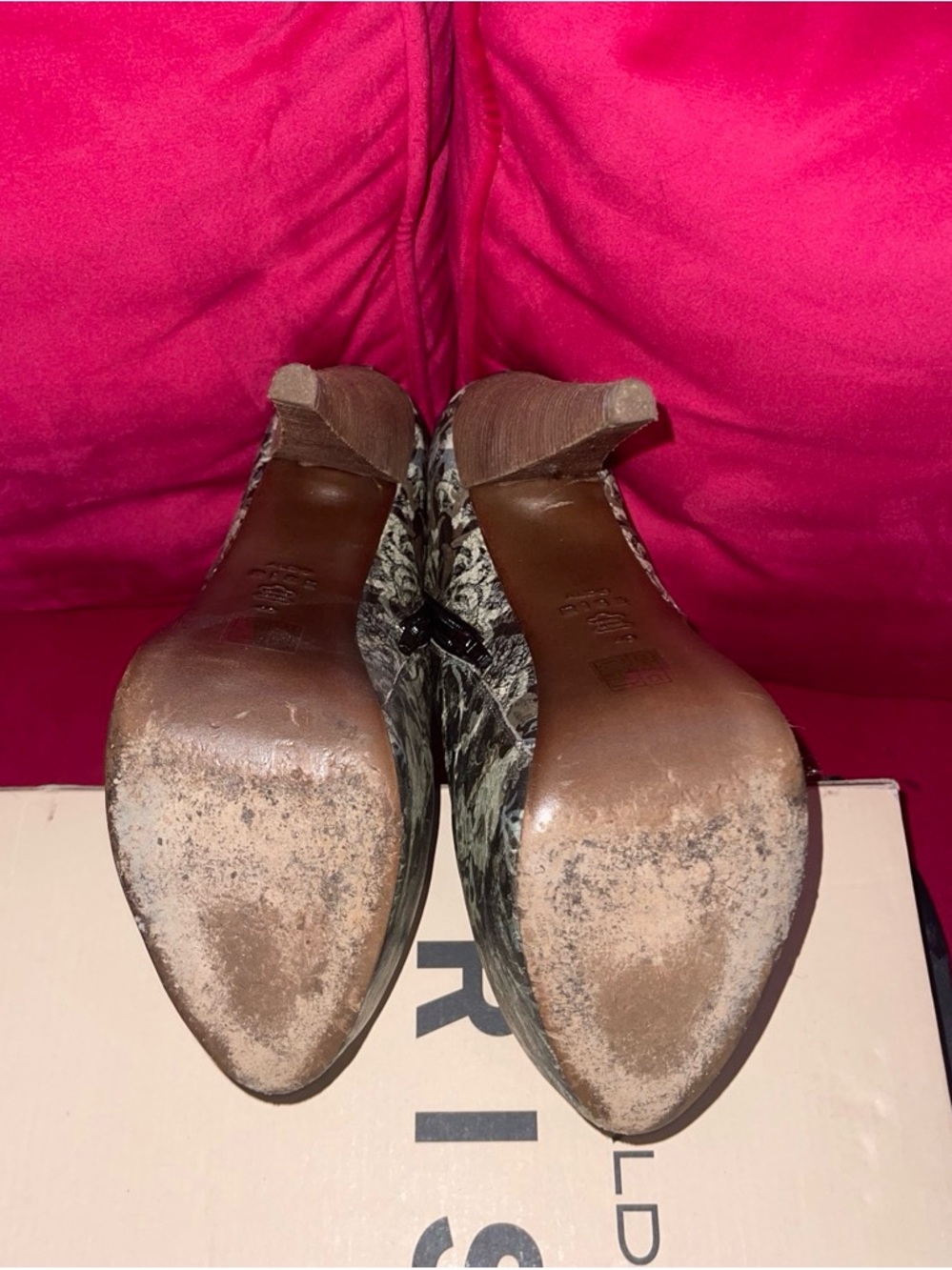 Women’s platform bootie